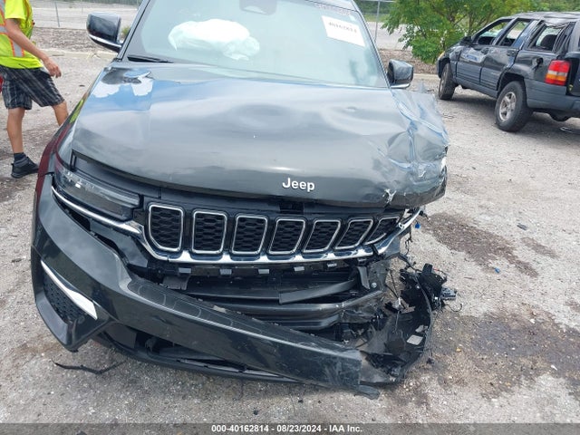 1C4RJHBG6P8910339 Jeep Grand Cherokee Limited 4x4
