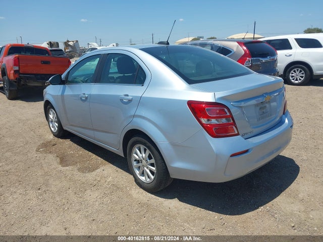 Chevrolet Sonic Lt Auto 2017 1G1JD5SH3H4117383 Image 3