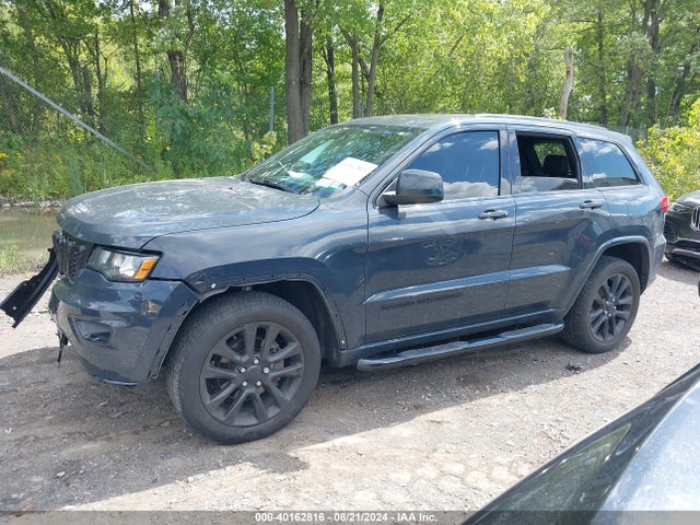 1C4RJFAG0JC298004 Jeep Grand Cherokee Altitude 4x4