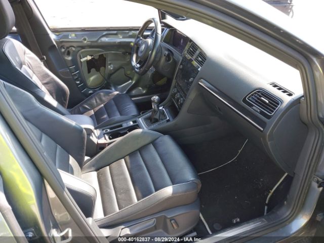2018 VOLKSWAGEN GOLF R WVWWF7AUXJW189788 Photo 4