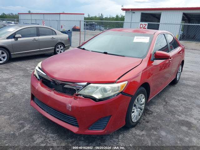 Toyota CAMRY LE 2014 4T1BF1FK9EU746741 Image 2