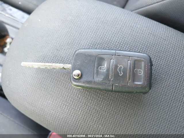 Toyota COROLLA LE 2020 5YFEPRAE7LP022104 Image 11