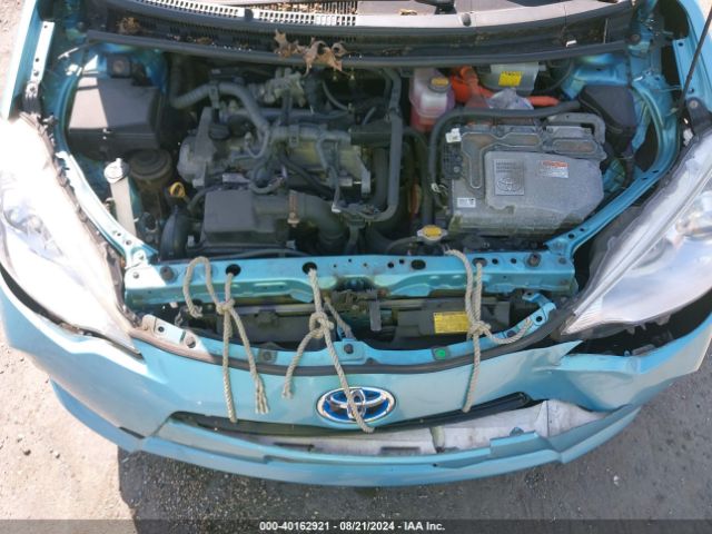 JTDKDTB30E1064708 Toyota Prius C Two