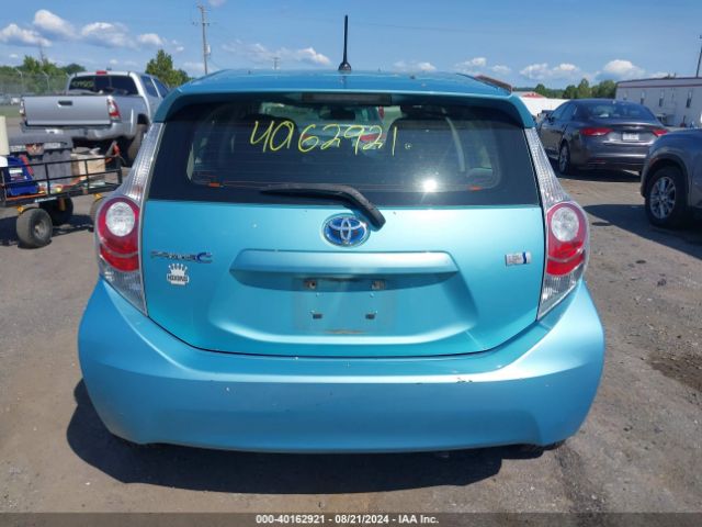 JTDKDTB30E1064708 Toyota Prius C Two