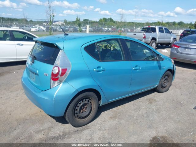 JTDKDTB30E1064708 Toyota Prius C Two