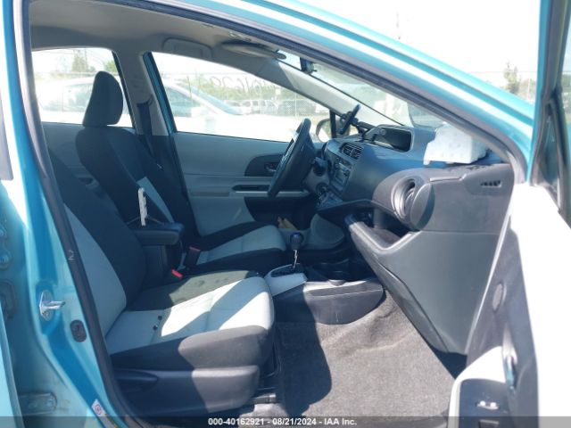 JTDKDTB30E1064708 Toyota Prius C Two