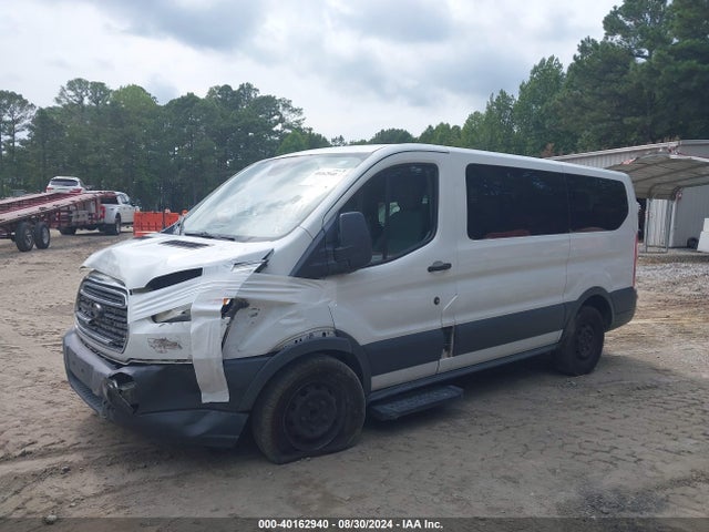 1FMZK1ZM6FKB31861 Ford Transit-150 Xlt