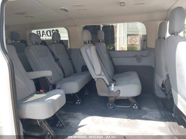 1FMZK1ZM6FKB31861 Ford Transit-150 Xlt