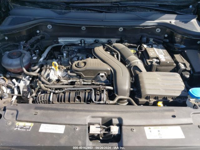 3VVDX7B20NM004074 Volkswagen Taos 1.5t S