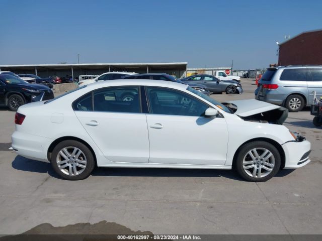 3VW2B7AJ0HM207481 Volkswagen Jetta 1.4t S