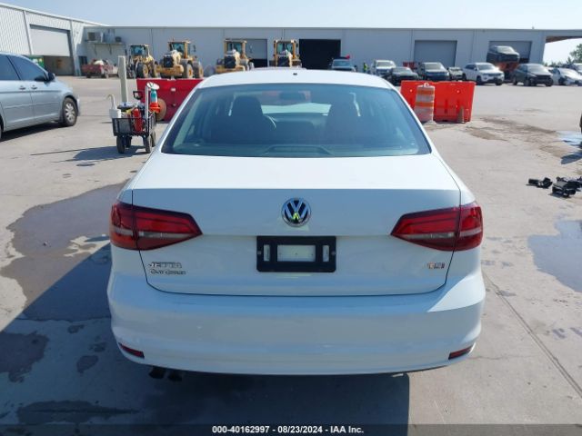 3VW2B7AJ0HM207481 Volkswagen Jetta 1.4t S
