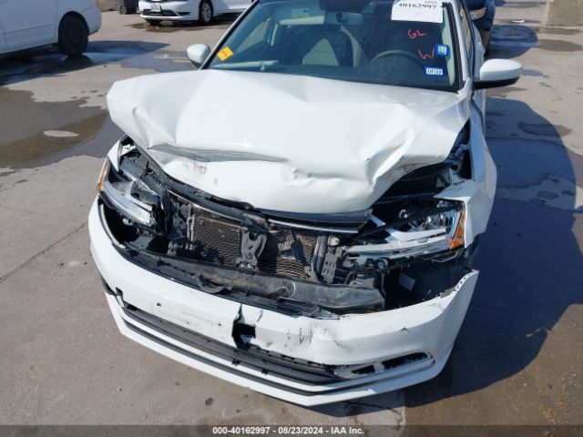 3VW2B7AJ0HM207481 Volkswagen Jetta 1.4t S