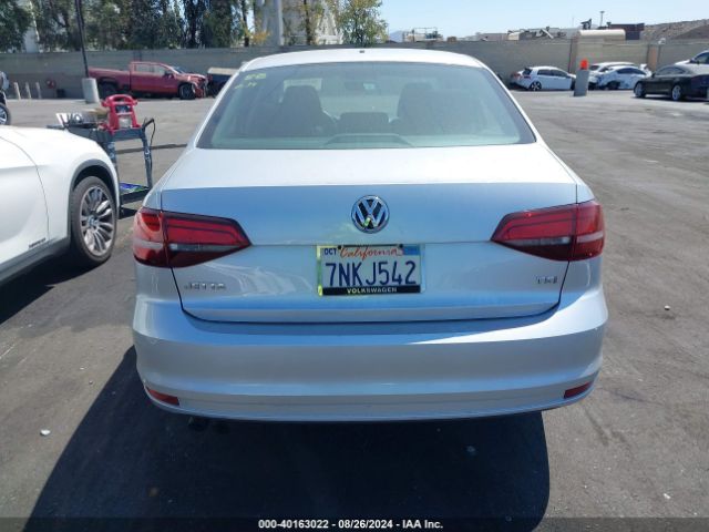 3VW267AJ0GM211436 Volkswagen Jetta 1.4t S