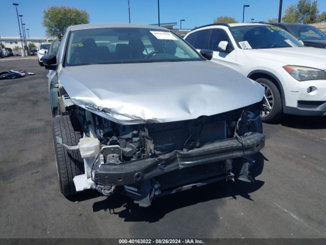 3VW267AJ0GM211436 Volkswagen Jetta 1.4t S