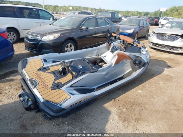 2019 SEADOO GTX 155 YDV02159J718 Photo 3