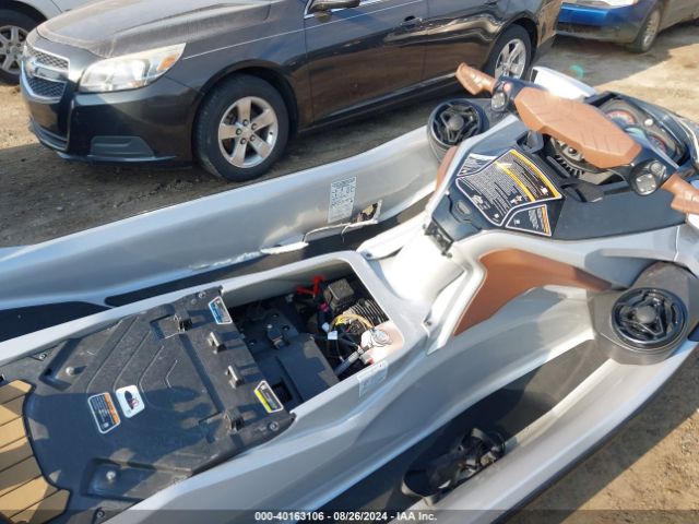 2019 SEADOO GTX 155 YDV02159J718 Photo 4