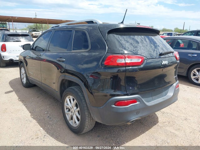 1C4PJLAB1GW257513 Jeep Cherokee Sport