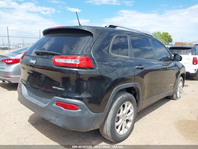 1C4PJLAB1GW257513 Jeep Cherokee Sport