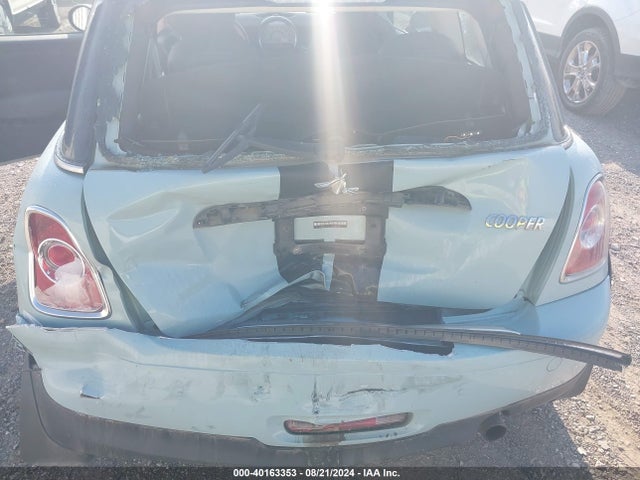 2011 MINI COOPER WMWSU3C52BT183969 Photo 5
