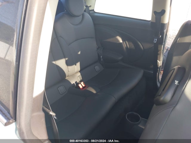 2011 MINI COOPER WMWSU3C52BT183969 Photo 7