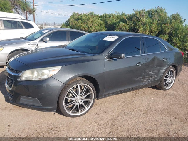 Chevrolet MALIBU 1LT 2015 1G11C5SL5FF180901 Image 2