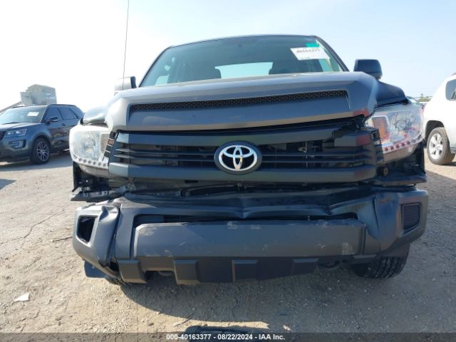 5TFUM5F11FX062137 Toyota Tundra Sr 4.6l V8