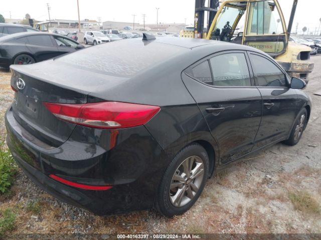 5NPD84LF8JH379044 Hyundai ELANTRA SEL