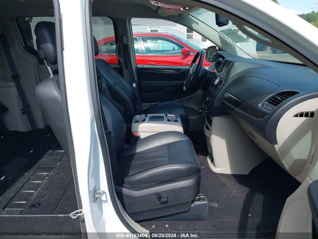 2C4RC1CG5FR756077 Chrysler Town & Country Touring-l