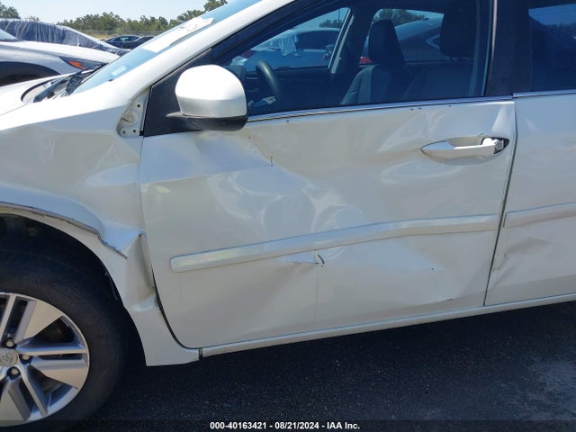 Toyota Corolla Le Eco Premium 2014 5YFBPRHE5EP038586 Image 17