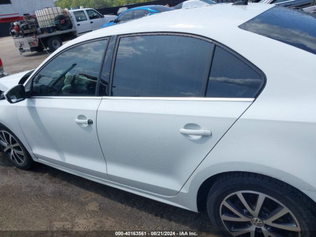3VWDB7AJ7HM290433 Volkswagen Jetta 1.4t Se