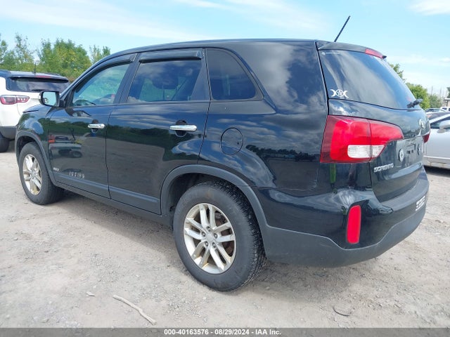 5XYKTCA60FG630317 KIA SORENTO LX