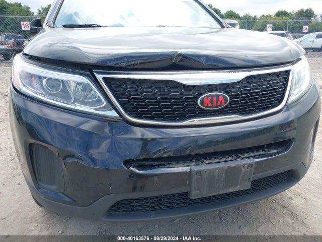 5XYKTCA60FG630317 KIA SORENTO LX