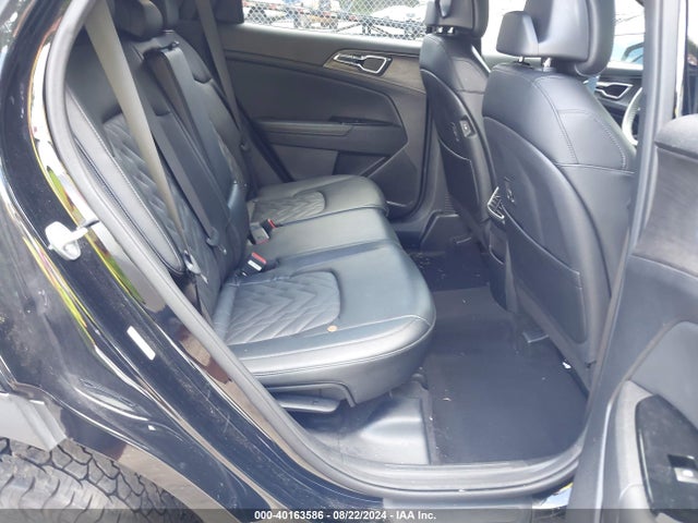 5XYK7CAF7PG014359 KIA Sportage X-pro