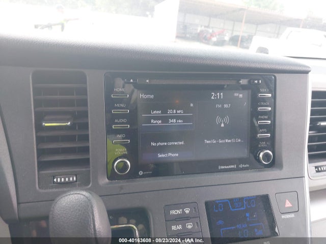Toyota Sienna Le 8 Passenger 2018 5TDKZ3DC2JS910364 Image 21