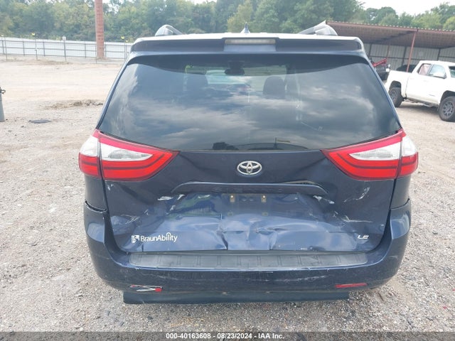 Toyota Sienna Le 8 Passenger 2018 5TDKZ3DC2JS910364 Image 6