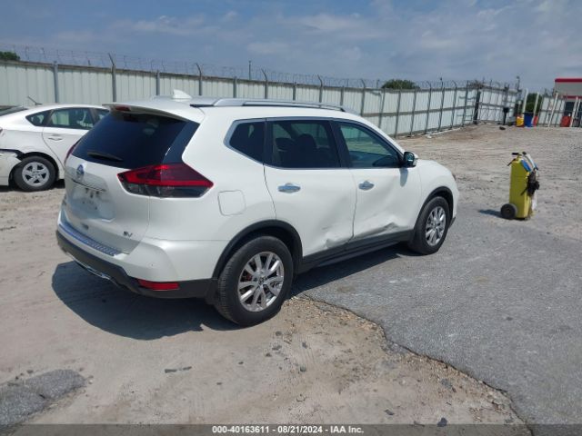 5N1AT2MT0JC815189 Nissan ROGUE SV