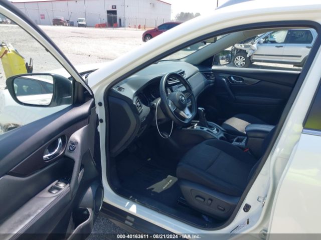 5N1AT2MT0JC815189 Nissan ROGUE SV