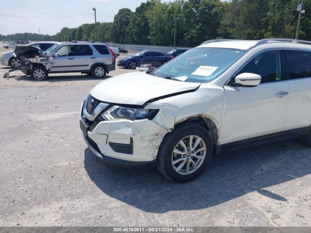 5N1AT2MT0JC815189 Nissan ROGUE SV