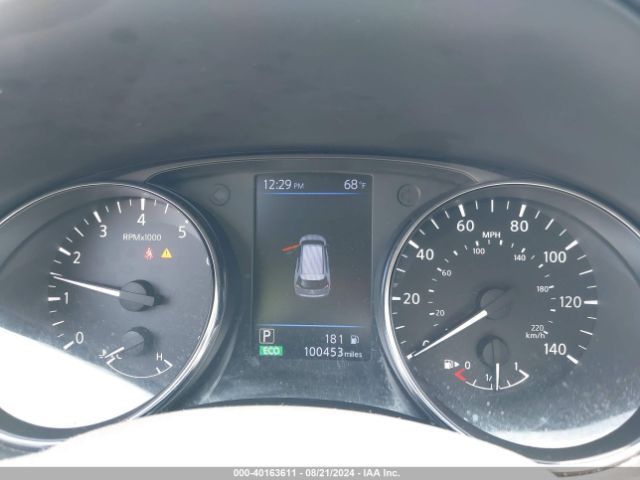 5N1AT2MT0JC815189 Nissan ROGUE SV