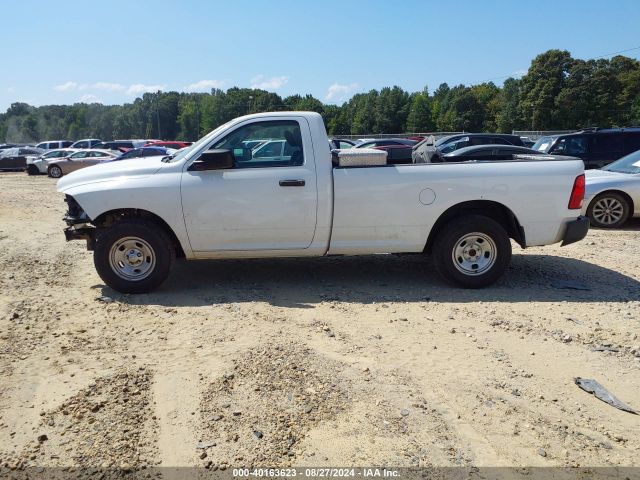 3C6JR6DG3KG568690 RAM 1500 Classic Tradesman Regular Cab 4x2 8' Box
