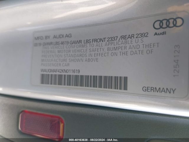 WAUGMAF42KN011619 Audi A4 40 Premium/40 Titanium Premium