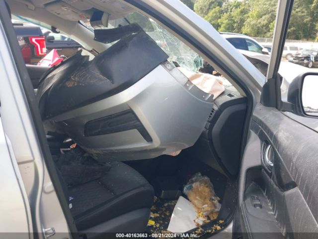 JN8AT2MT3HW135580 Nissan ROGUE S