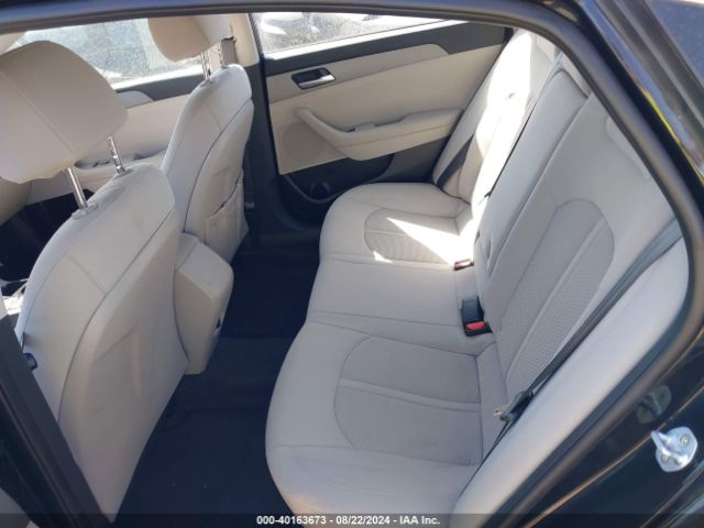 5NPE24AF8KH801632 Hyundai SONATA SE