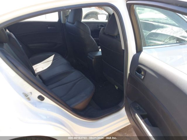 19UDE2F32KA011239 Acura Ilx Standard