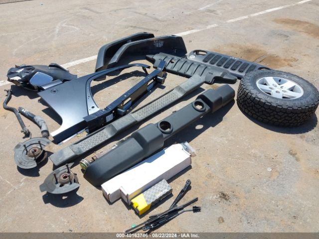 1C4BJWEG3EL245654 Jeep Wrangler Unlimited Sahara
