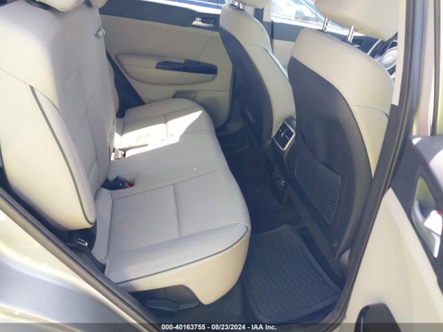 KNDPNCAC2N7952863 KIA Sportage Ex