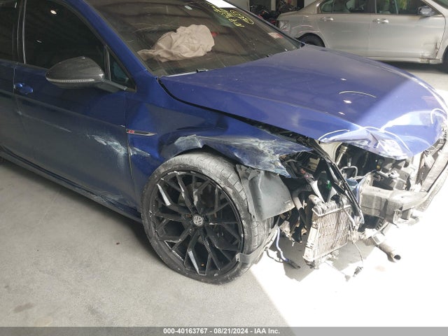 WVWLF7AU1GW338729 Volkswagen Golf R 4-door
