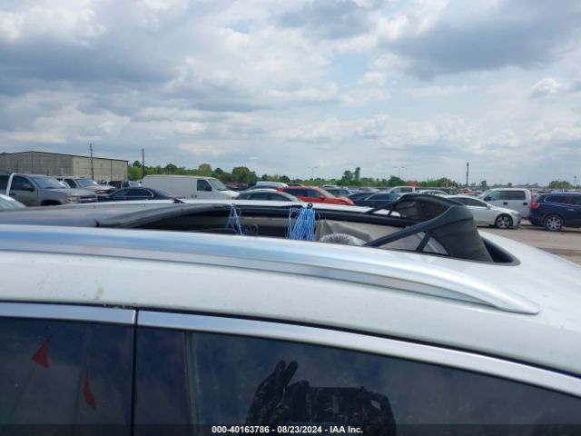 WA1BNAFY9J2119209 Audi Q5 2.0t Premium/2.0t Tech Premium