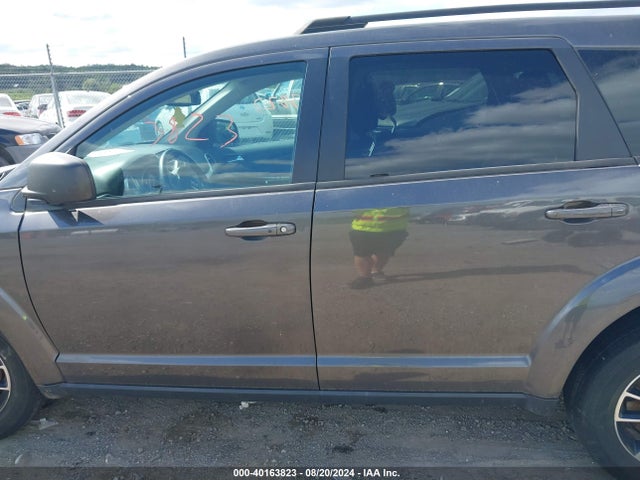 Dodge Journey Se Awd 2018 3C4PDDAG5JT504604 Image 13