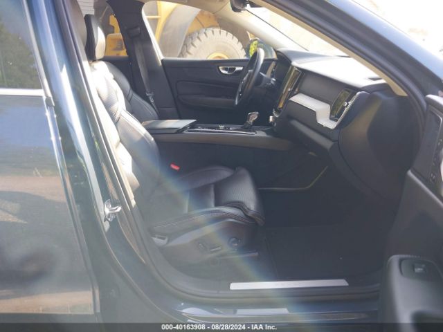 YV4102RL5M1684408 Volvo Xc60 T5 Inscription